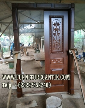 Daun Pintu Jati Ukiran Jepara