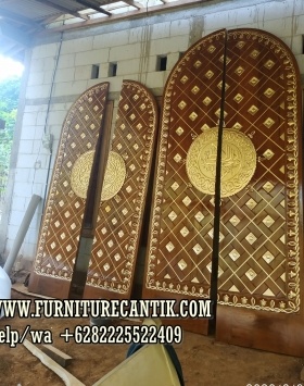 Pintu Utama Masjid Variasi Ukiran